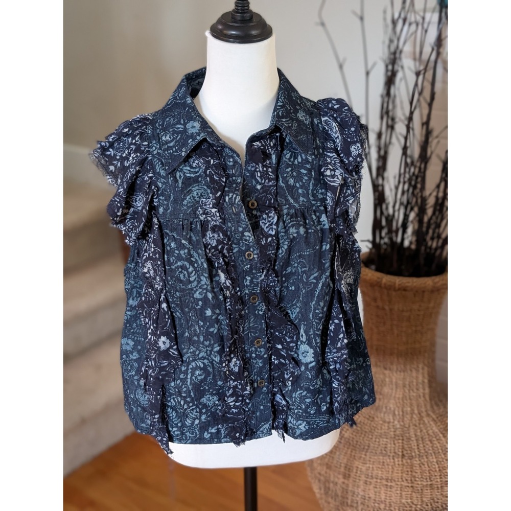 NWT Pilcro Anthropologie Sleeveless Buttondown Blouse Denim Ruffle Paisley S